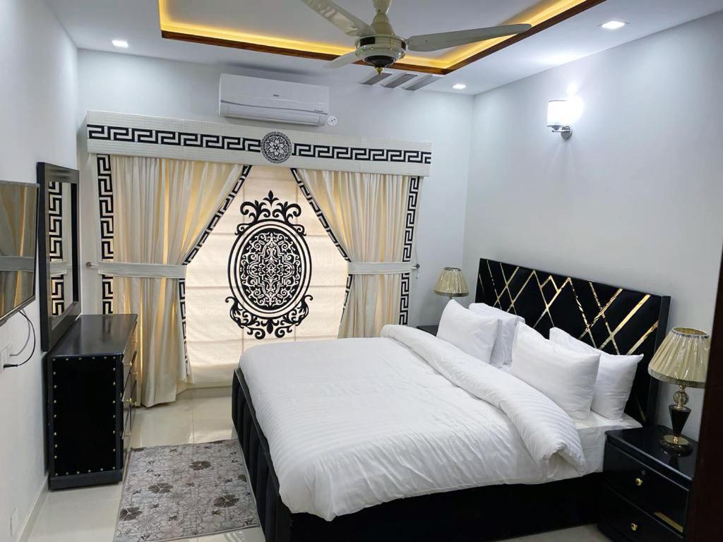 Bed & Breakfast Islamabad Hotel Exterior photo