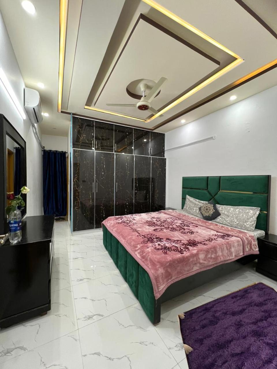 Bed & Breakfast Islamabad Hotel Exterior photo