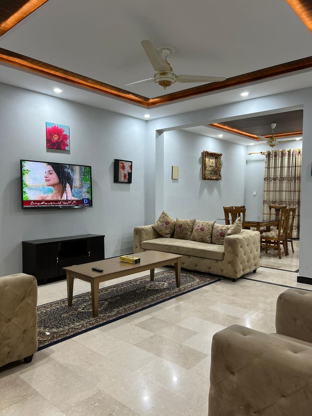 Bed & Breakfast Islamabad Hotel Exterior photo